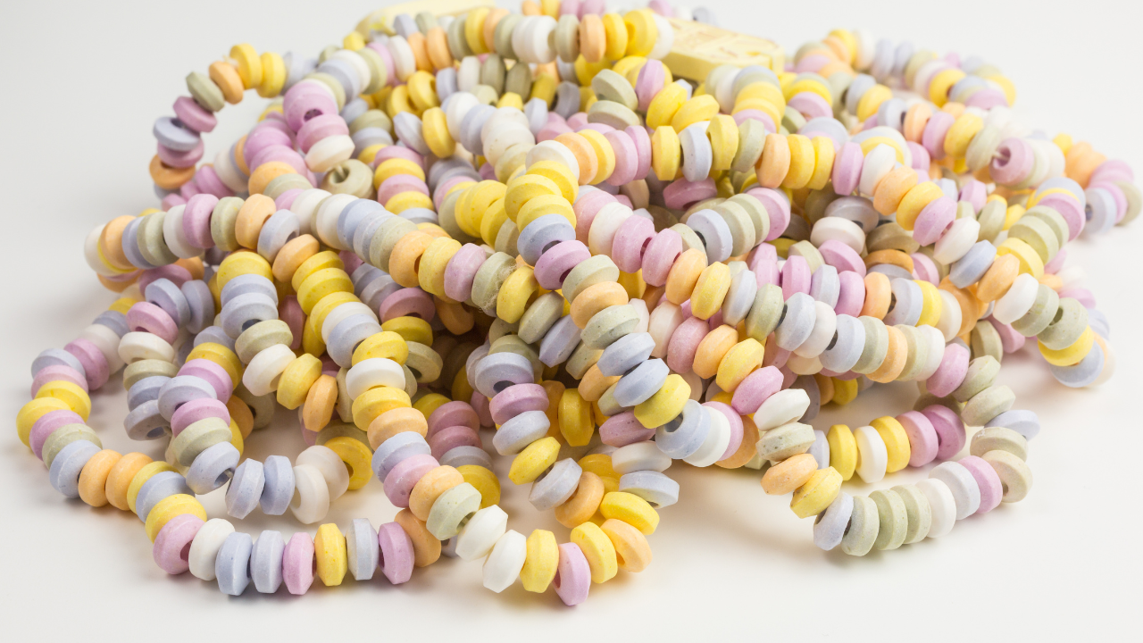 6. Snack Necklace Trick
