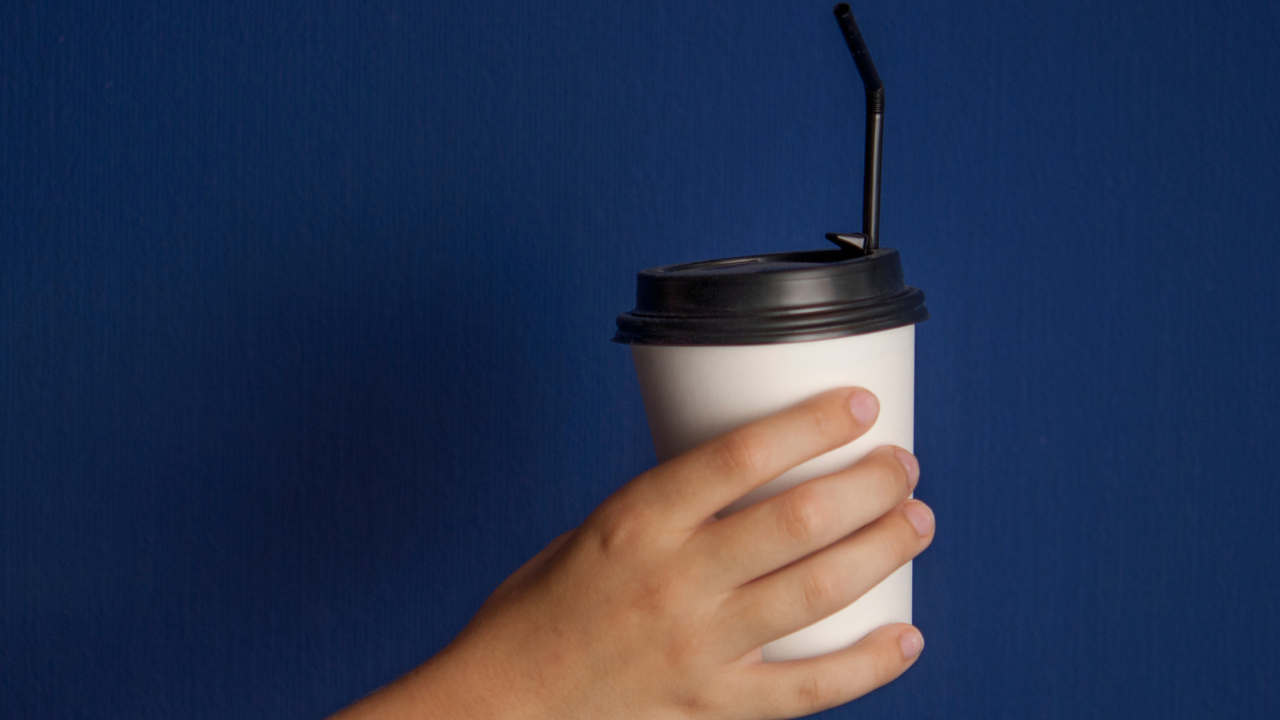 9. Spill-Resistant Cup Hack