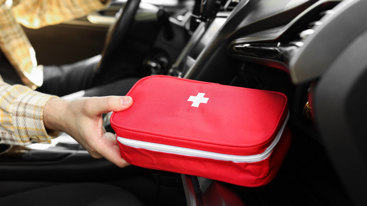4. Emergency Car Kit